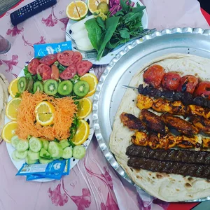 کبابی پارادایس