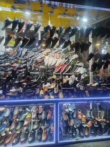 کفش فروشی امید