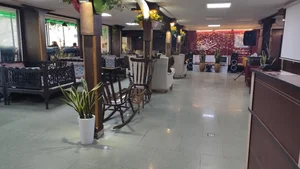 کافه رستوران کوچه باغ 3