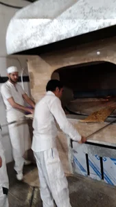 نانوایی سرداران