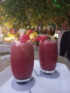 باغ تفریحی عمارت اسپیناس
