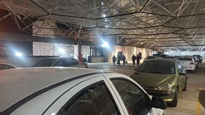 پارکینگ سرای ایرانی