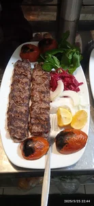 نان داغ کباب داغ بناب