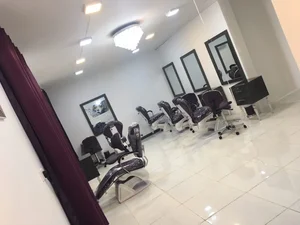 ارایشگاه زنانه رعنا رحیمی