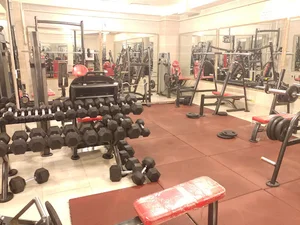 باشگاه بدنسازی گلدیس