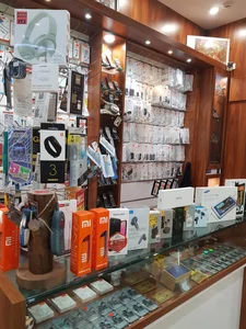 موبایل مرکزی نادری 5