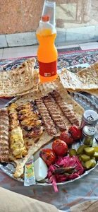 کبابی آقا جان 2
