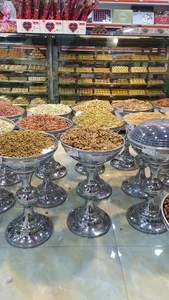 نان شرینی ولیعصر 2