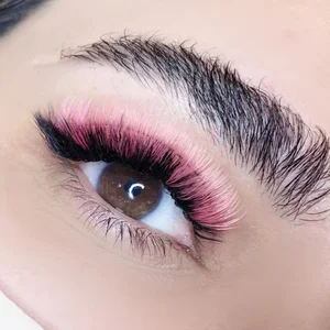 سالن مژه شیوا صالحی