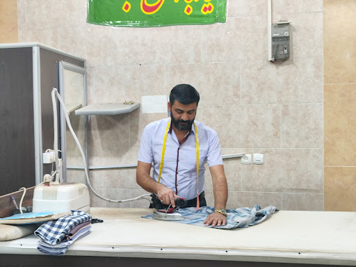 خیاطی ماندگار ( حسن آقا مومنی)