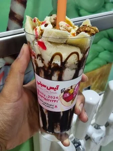 بستنی و آبمیوه آیس سیتی 4
