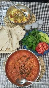 کافه قلیان سرا شب نشین 2