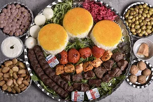 رستوران و کبابی نازبداشته