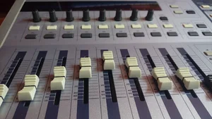 استودیو آوای کوچه باغ_KoucheBagh Studio