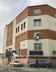 ساختمان پزشکان توحید