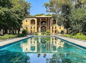 کاخ هشت بهشت