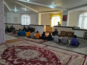 مسجد شیخ شمس الدین،مدرسه علوم دینی ماموستا ادیب
