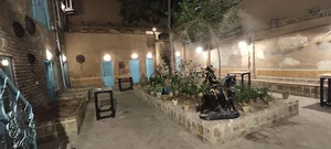 هتل سنتی آشتی کنان