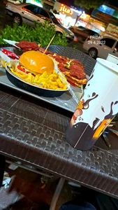 فست‌فود نهنگ