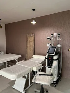 کلینیک زیبایی و لاغری دکتر استاد
