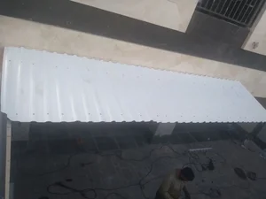 جوشکاری و اجرای سقف شیروانی در بازار 5