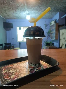 کافه صبحانه آدرین