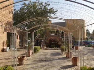 رستوران نگارستان 4