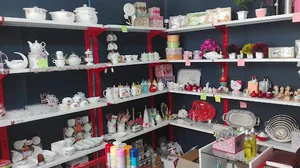 فروشگاه ظروف آشپزخانه وکادویی پرچین