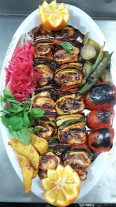 رستوران چرب و چیلی