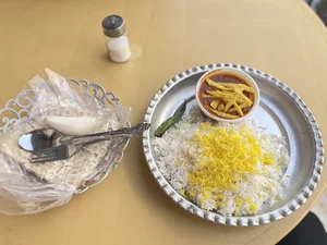 تهیه غذای متین