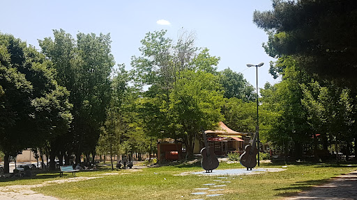 پارک غربی طاق بستان