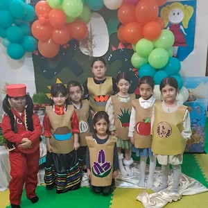 مهد کودک وپیش دبستانی و خانه بازی دردونه های زندگی