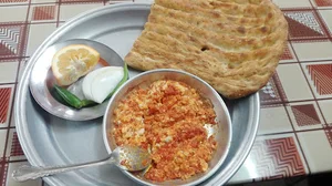دیزی و املت سرای ناب