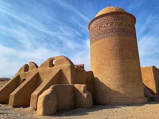 پیر علمدار