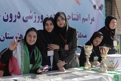 هنرستان دخترانه کار و دانش اولیاء۳