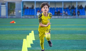 مدرسه فوتبال و فوتسال