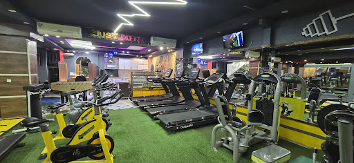 باشگاه آرشاوین ویژه آقایان