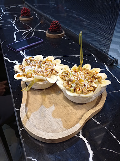 Majon buck, ، شیک تخصصی و بستنی و ویتامینه معجون باک