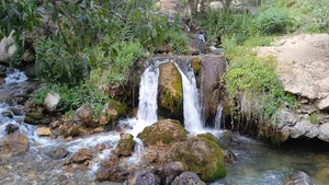 آبشار پشندگان بختیاری