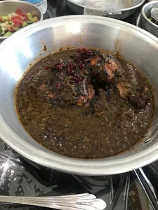 رستوران لور