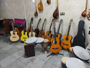 فروشگاه و آموزشگاه آلات موسیقی بابایی
