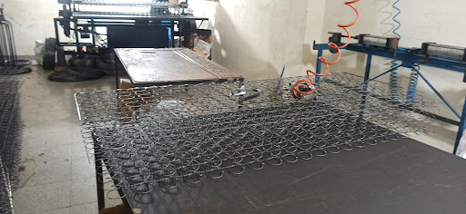 تولیدی شرکت رویال استار