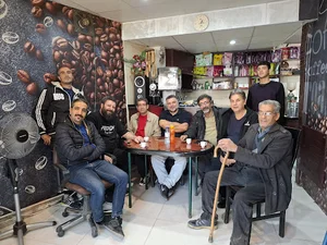 کافه دورهمی