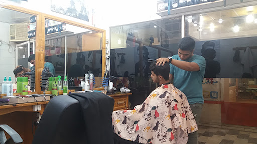 آرایشگاه مردانه مهدی