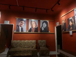 عکاسی و آتلیه پر