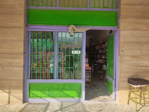 سوپرمارکت دماوند