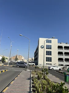 Emergency Multi story Car Park موقف الحوادث متعدد الطبقات