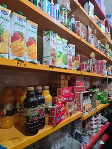 سوپر مارکت محله (بهزاد رضا‌زاده)