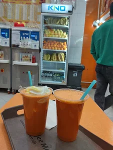 تریا رنگین کمان زرین شهر