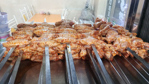 غذاخوری احمد بَی